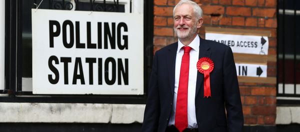 Jeremy Corbyn, leader of Britain's opposition Labour Party leaves after voting at a polling station in Islington, London, Britain, June 8, 2017. Jeremy Corbyn, leader of Britain's opposition Labour Party leaves after voting at a polling station in Islington, London, Britain, June 8, 2017. - Sputnik International