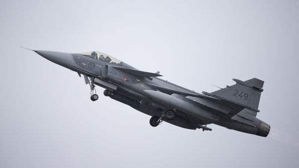 A Swedish JAS Gripen fighter is operated during the Arctic Challenge Exercise (ACE 2015) organized by Sweden, Finland and Norway in Rovaniemi, Finland on May 27, 2015. - Sputnik International