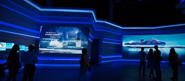 Visitors to the Expo 2017 specialized international exhibition in Astana - Sputnik International