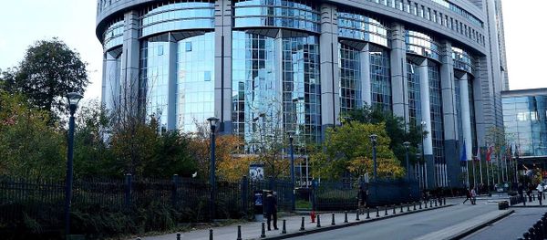 Building of the European Parliament in Brussels - Sputnik International