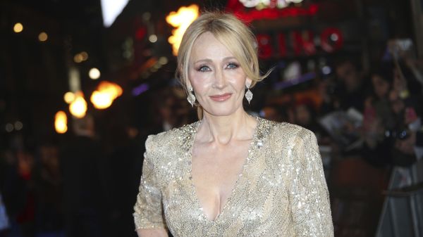 Author J.K. Rowling poses for photographers upon arrival at the premiere of the film 'Fantastic Beasts And Where To Find Them' in London, Tuesday, Nov. 15, 2016.  - Sputnik International