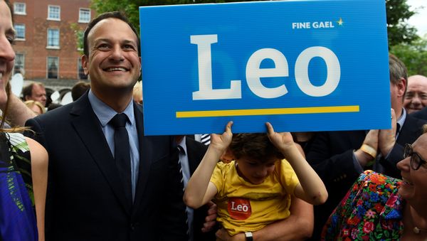 Leo Varadkar arrives at the count centre as it is announced that he won the Fine Gael parliamentary elections to replace Prime Minister of Ireland (Taoiseach) Enda Kenny as leader of the party in Dublin, Ireland June 2, 2017. Leo Varadkar arrives at the count centre as it is announced that he won the Fine Gael parliamentary elections to replace Prime Minister of Ireland (Taoiseach) Enda Kenny as leader of the party in Dublin, Ireland June 2, 2017. - Sputnik International