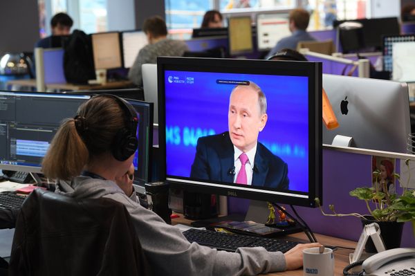 Broadcast of Direct Line with Vladimir Putin - Sputnik International