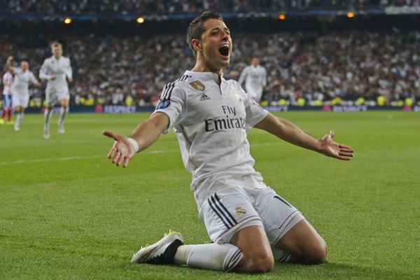 Real Madrid's Chicharito celebrates scoring his side's first goal during the second leg quarterfinal Champions League soccer match between Real Madrid and Atletico Madrid at Santiago Bernabeu stadium in Madrid, Spain - Sputnik International