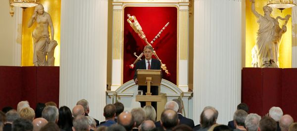 Britain's Chancellor of the Exchequer, Philip Hammond, delivers a speech to the Bankers and Merchants at The Mansion House in London, Britain June 20, 2017 Britain's Chancellor of the Exchequer, Philip Hammond, delivers a speech to the Bankers and Merchants at The Mansion House in London, Britain June 20, 2017 - Sputnik International