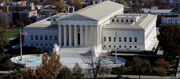 A general view of the U.S. Supreme Court building in Washington, U.S., November 15, 2016 - Sputnik International