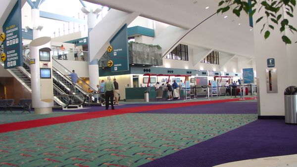 Bishop International Airport - Sputnik International