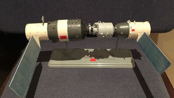 Model of a Shenzhou docked to a Tiangong - Sputnik International