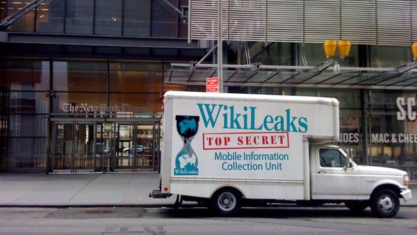 Wikileaks Truck - Sputnik International
