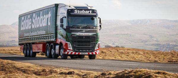 Eddie Stobart upgrades telematics with microlise rollout - Sputnik International