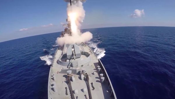 Massive attack on ISIS infrastructure in Syria - Sputnik International