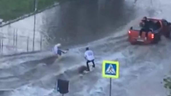 Meanwhile in Russia: Wakeboarding in the City - Sputnik International
