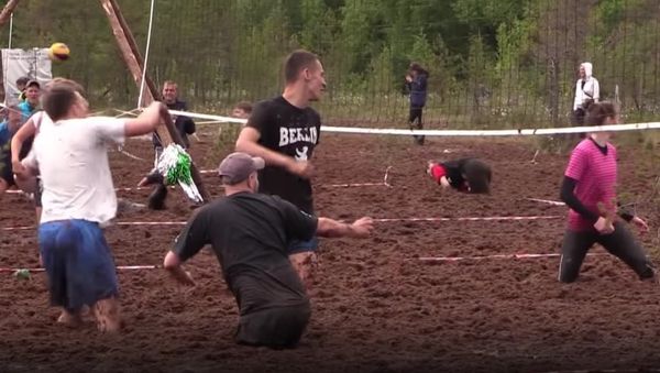 St. Petersburg's Swamp Volleyball Championship - Sputnik International