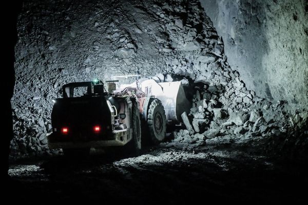 An automated mining machine at work in the Kankberg gold mine in northern Sweden and unlike human miners they can work without oxygen and in high temperatures. An automated mining machine at work in the Kankberg gold mine in northern Sweden and unlike human miners they can work without oxygen and in high temperatures. - Sputnik International