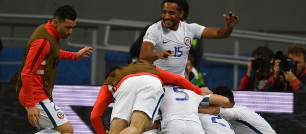 The Chilean national football team beat Portugal in the 2017 FIFA Confederations Cup semifinals. - Sputnik International