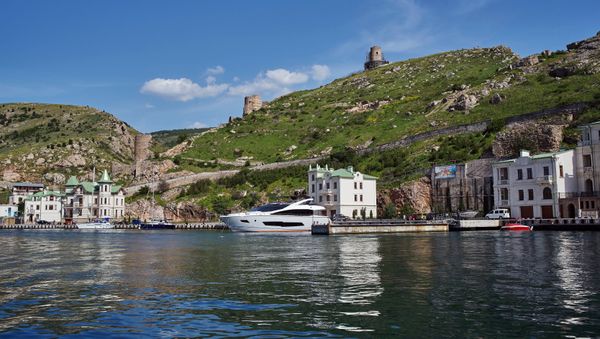 The Balaclava Cove on the Heraclea Peninsula on the southwestern coast of Crimea in the Balaclava district of Sevastopol - Sputnik International