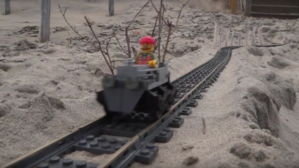 Lego Sand Roller Coaster - Sputnik International