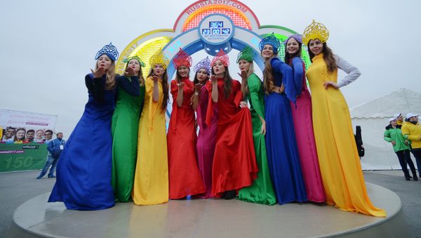 World Youth Festival countdown clock launched - Sputnik International