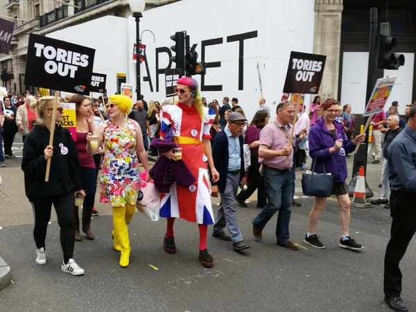 Protesters descended on central London for march against Theresa May on July 1. - Sputnik International