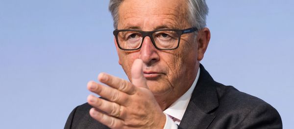 European Commission President Jean-Claude Juncker gestures during a plenary session of European Economic and Social Committee at the EU Charlemagne building in Brussels on Thursday, Sept. 22, 2016. European Commission President Jean-Claude Juncker gestures during a plenary session of European Economic and Social Committee at the EU Charlemagne building in Brussels on Thursday, Sept. 22, 2016. - Sputnik International