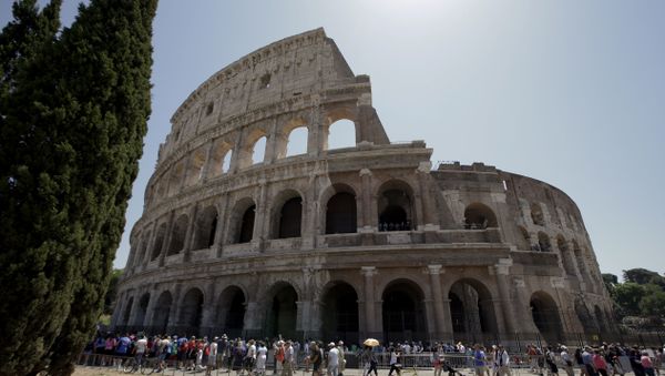 A view of the Colosseum after the first stage of the restoration work was completed in Rome, Friday, July 1st, 2016. A view of the Colosseum after the first stage of the restoration work was completed in Rome, Friday, July 1st, 2016. - Sputnik International