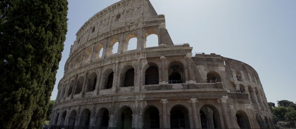 A view of the Colosseum after the first stage of the restoration work was completed in Rome, Friday, July 1st, 2016. A view of the Colosseum after the first stage of the restoration work was completed in Rome, Friday, July 1st, 2016. - Sputnik International
