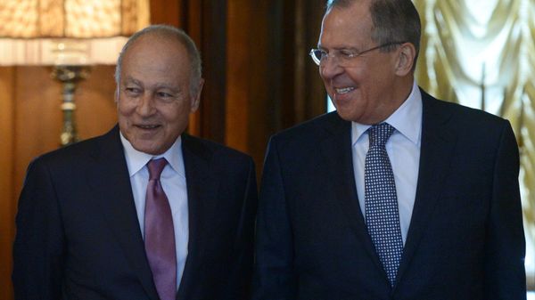 Foreign Minister Sergey Lavrov, right, at a meeting with Arab League Secretary-General Ahmed Aboul-Gheit in Moscow. - Sputnik International