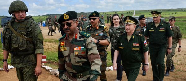 Army General of the Indian Armed Forces Durga Prasad Nudurupati (second left), Deputy Commander of the troops of the Eastern Military District Lt-Gen Sergei Solomatin (center) and Acting Commander of the 5th Combined-Arms Army Major General Roman Kutuzov (second right) visit the Sergeyevsky testing grounds in the Primorye Territory during preparations for the Indra-2017 Russian-Indian military exercises Army General of the Indian Armed Forces Durga Prasad Nudurupati (second left), Deputy Commander of the troops of the Eastern Military District Lt-Gen Sergei Solomatin (center) and Acting Commander of the 5th Combined-Arms Army Major General Roman Kutuzov (second right) visit the Sergeyevsky testing grounds in the Primorye Territory during preparations for the Indra-2017 Russian-Indian military exercises - Sputnik International