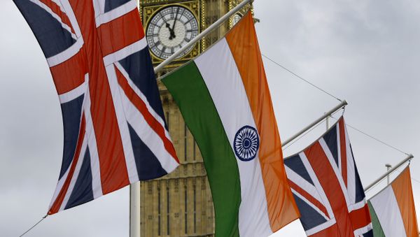 The Union and Indian flags fly in the breeze The Union and Indian flags fly in the breeze - Sputnik International