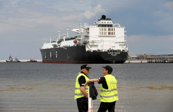The LNG tanker Clean Ocean is pictured during the first U.S. delivery of liquefied natural gas to LNG terminal in Swinoujscie, Poland June 8, 2017 The LNG tanker Clean Ocean is pictured during the first U.S. delivery of liquefied natural gas to LNG terminal in Swinoujscie, Poland June 8, 2017 - Sputnik International
