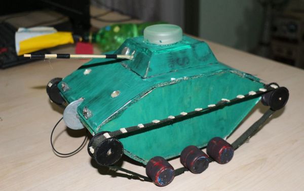 A model tank the girls made A model tank the girls made - Sputnik International
