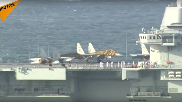 Liaoning, China's First Aircraft Carrier - Sputnik International