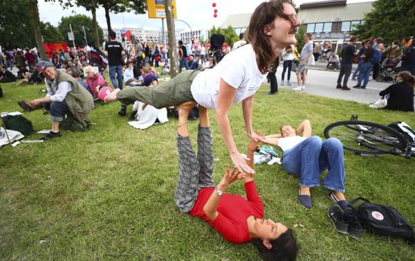 Protesters attend demonstrations at the G20 summit in Hamburg, Germany, July 8, 2017 Protesters attend demonstrations at the G20 summit in Hamburg, Germany, July 8, 2017 - Sputnik International