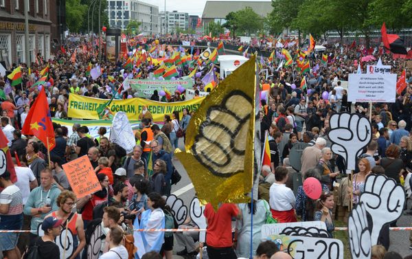 A protest march in Hamburg during the G20 summit A protest march in Hamburg during the G20 summit - Sputnik International