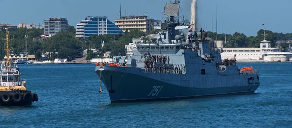 The Black Sea Fleet's new frigate Admiral Essen has arrived in Sevastopol following combat operations near the coast of Syria The Black Sea Fleet's new frigate Admiral Essen has arrived in Sevastopol following combat operations near the coast of Syria - Sputnik International