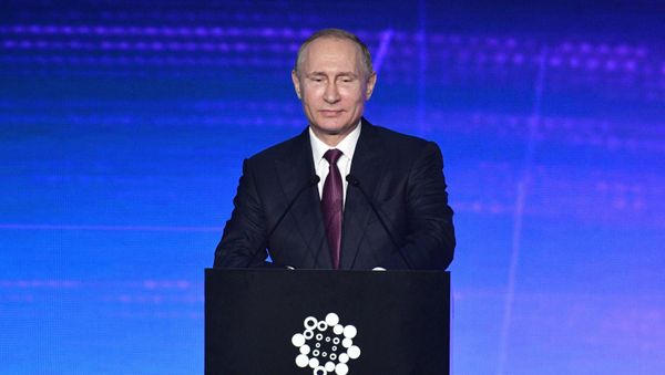 Russian President Vladimir Putin visits Yekaterinburg - Sputnik International