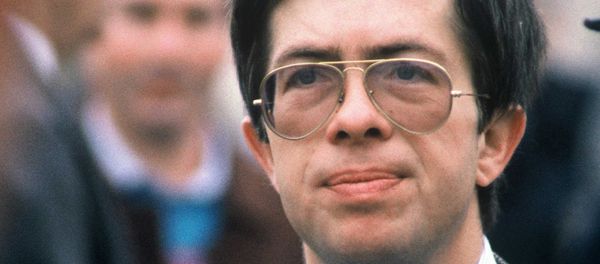 This Oct. 30, 1984 file photo shows French judge Jean-Michel Lambert during the reconstruction of the murder of Gregory Villemin, 4, in the Vologne river in Lepanges-sur-Vologne, France. This Oct. 30, 1984 file photo shows French judge Jean-Michel Lambert during the reconstruction of the murder of Gregory Villemin, 4, in the Vologne river in Lepanges-sur-Vologne, France. - Sputnik International