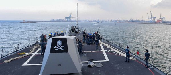 The Arleigh Burke-class guided-missile destroyer USS Kidd (DDG 100) arrives in India for Malabar July 9, 2017 The Arleigh Burke-class guided-missile destroyer USS Kidd (DDG 100) arrives in India for Malabar July 9, 2017 - Sputnik International