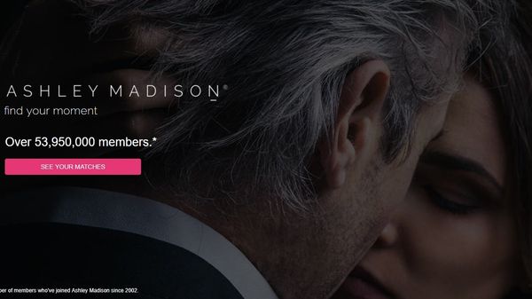 Screenshot of Ashley Madison website - Sputnik International