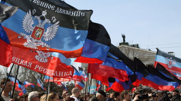 Rally in Donetsk marks anniversary of Donetsk People's Republic Rally in Donetsk marks anniversary of Donetsk People's Republic - Sputnik International