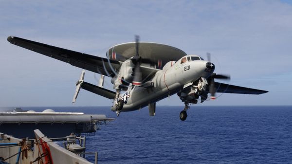E-2C Hawkeye - Sputnik International