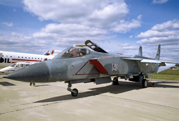 Yakovlev Yak-141 on display at the MAKS-95 airshow outside Moscow in August 1995. - Sputnik International