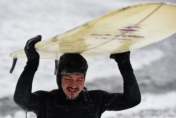 Wind, Waves, 15 Degrees Below Zero: Winter Surfing on Russia’s Pacific Coast - Sputnik International