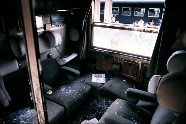 A compartment of one of wagons of the Ancona-Chiasso train pictured on August 02, 1980 at Bologna Central station after a terrorist bombing which killed 85 people and wounded more than 200. A compartment of one of wagons of the Ancona-Chiasso train pictured on August 02, 1980 at Bologna Central station after a terrorist bombing which killed 85 people and wounded more than 200. - Sputnik International