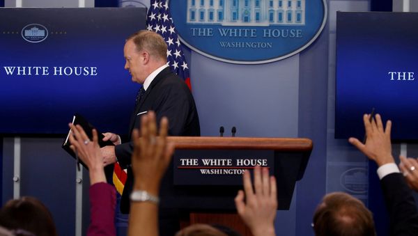 White House Press Secretary Sean Spicer concludes his daily briefing at the White House in Washington, U.S. on June 20, 2017. White House Press Secretary Sean Spicer concludes his daily briefing at the White House in Washington, U.S. on June 20, 2017. - Sputnik International