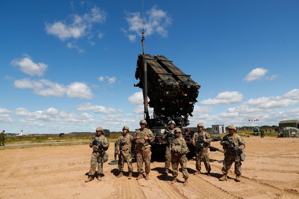 U.S. soldiers stand next to the long-range air defence system Patriot during Toburq Legacy 2017 air defence exercise in the military airfield near Siauliai, Lithuania, July 20, 2017 U.S. soldiers stand next to the long-range air defence system Patriot during Toburq Legacy 2017 air defence exercise in the military airfield near Siauliai, Lithuania, July 20, 2017 - Sputnik International