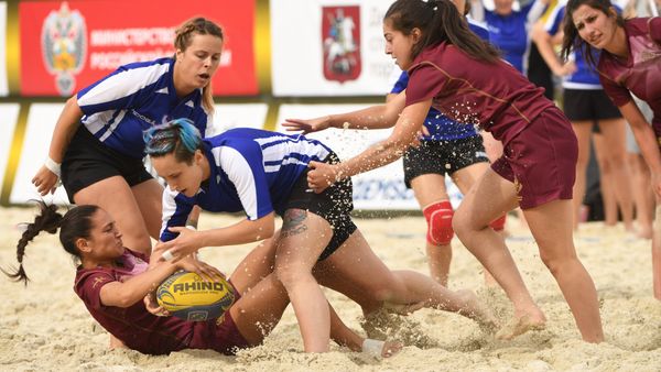 Female Fury: Beach Rugby Tournament in Moscow - Sputnik International