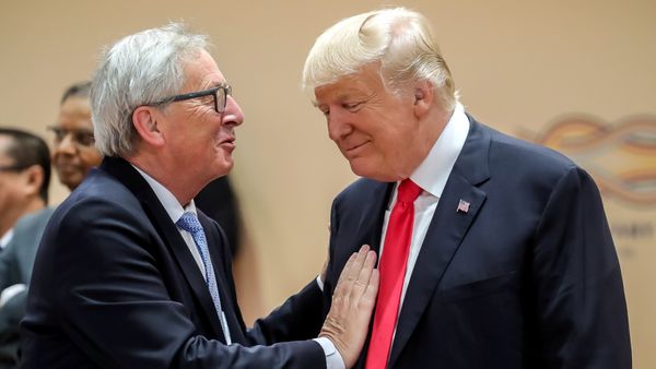 U.S. President Donald Trump, right, talks with European Commission President Jean-Claude Juncker, left, prior to a working session at the G-20 summit in Hamburg, Germany, July 8, 2017 - Sputnik International