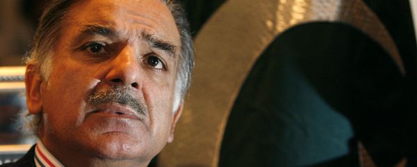 Shehbaz Sharif, President of Pakistan Muslim League -N and brother of Nawaz Sharif, former Prime Minister of Pakistan, listens to a question during a press conference on 'Pakistan's political crisis' in London. (File) - Sputnik International
