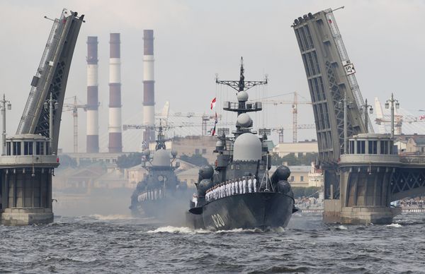 Here Come the Warships! Russia Celebrates 2017 Navy Day - Sputnik International